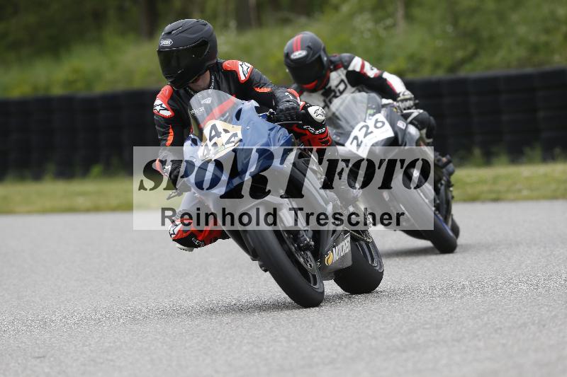 Archiv-2025/08 20.04.2025 Speer Racing ADR/Gruppe gruen/444